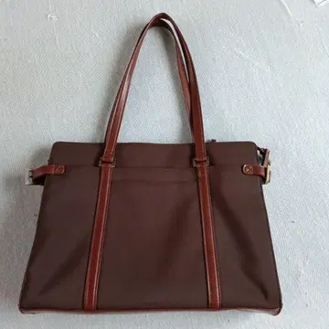 여성 백 취업활동