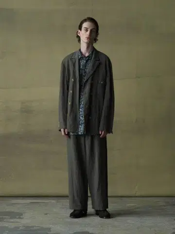 NICENESS JULIUS GREEN 울린넨 셋업