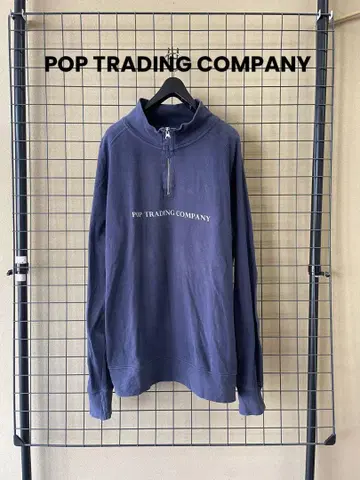 POP TRADING COMPANY 하프 지퍼 로고 프린트 맨투맨