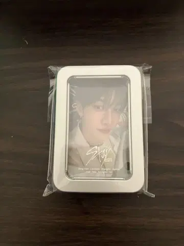 Stray Kids FC 갱신 혜택 멀티 캔 & 포토카드 세트