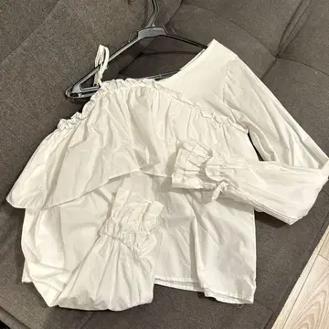 오프숄더