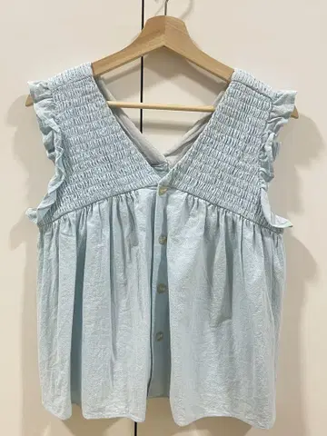MOUSSY 슬리브리스 셔링 상의
