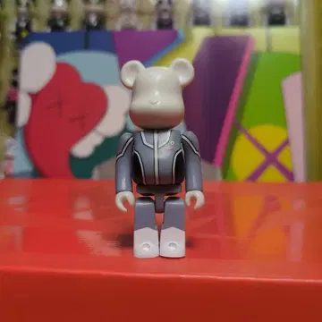 베어브릭 울트라맨 울트라 경비대