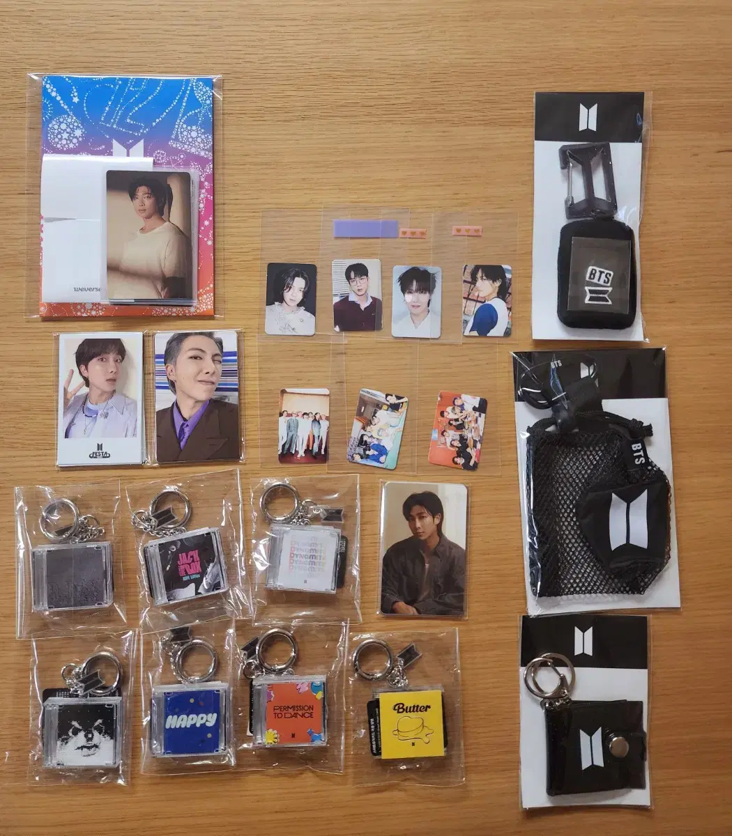 Bangtan BTS capsule album 7 + pre-order benefit 4 types of poca and postcard set + 3 types of capsule merch