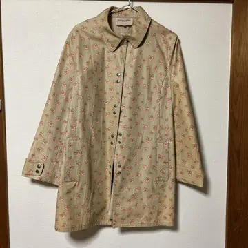 MARC JACOBS 트렌치코트