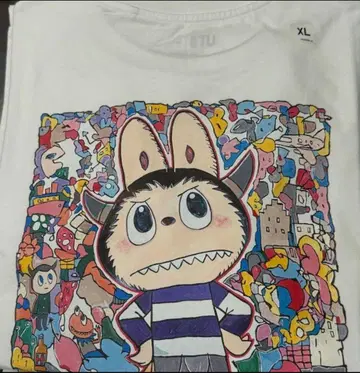 UNIQLO POPMART UT 유니클로 라브브 XL 화이트 블랙 세트