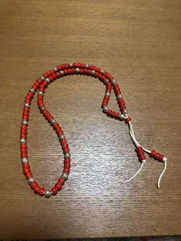 화이트하츠 빨간색 비즈 목걸이 70cm