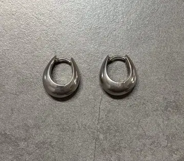 톰우드 귀걸이
