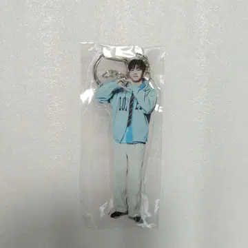 로운 아크릴 키링