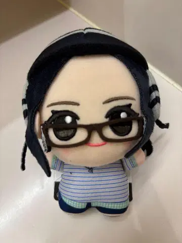 LE SSERAFIM CRAZY SD 인형 윤진 남코 한정판