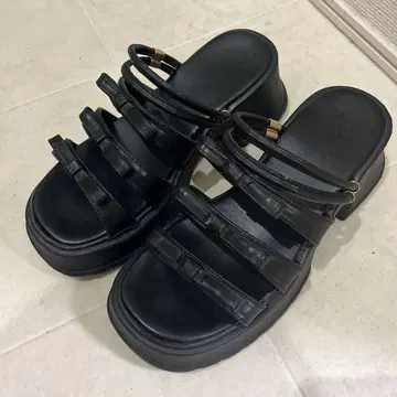 r.p.s 리본 샌들 통굽