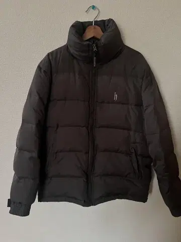 다운 자켓 그레이 두께감 있음 상태 좋음