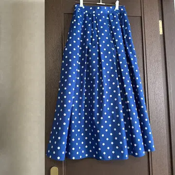 새상품급 풀 스튜디오 물방울 패턴 플레어 롱 스커트 파랑