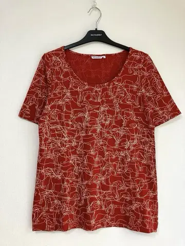 새상품급 marimekko koirat 패턴 반팔 티셔츠 L 사이즈