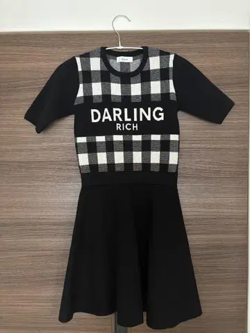 Darich 다리치 깅엄 체크 니트 미니 원피스