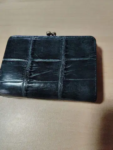 CRESCEND 딥 그린 천연 가죽 크로커다일 접이식 지갑