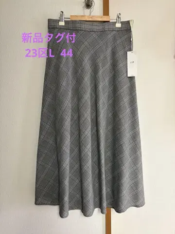 23구 L 44 새상품 체크 무늬 플레어 스커트