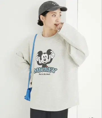 새상품급 FREAK'S STORE 미키 맨투맨 그레이
