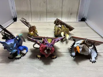 [컴플리트] 몬스터 헌터 피규어 키링 4 전 5체 세트