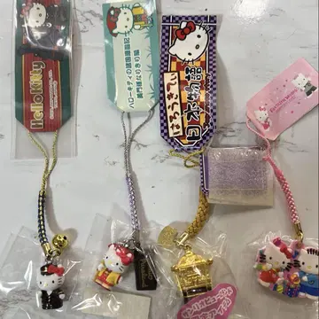산리오 퓨로랜드 한정판 헬로키티 끈