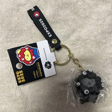 만박 산리오 미야쿠미야쿠 키링 블랙 변신 폼폼푸딩