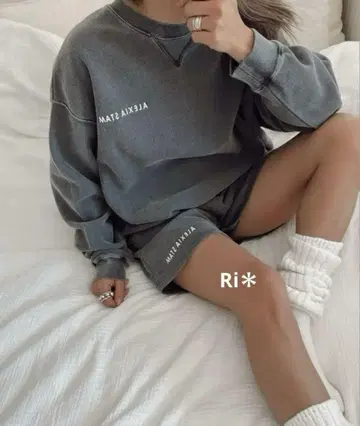 ALEXIA STAM 로고 트레이닝복 맨투맨 빈티지 맨투맨