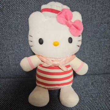 2002년 헬로키티 마린 봉제 인형