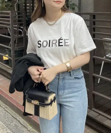 prose verse 펄 장식 플로키 로고 T셔츠