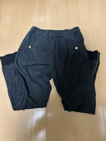 TATRAS 조거 팬츠 골드 버튼