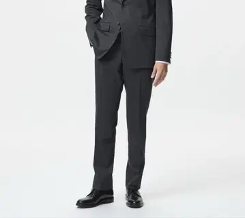 UNIQLO 슈퍼 110s 슬랙스 다크 그레이