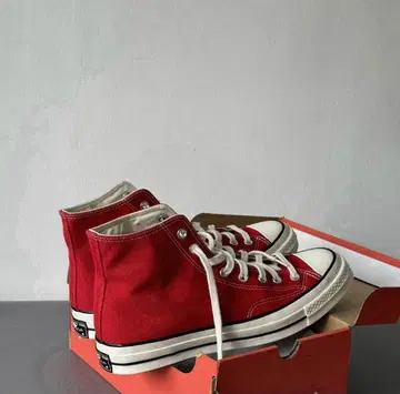 [새상품] 하이컷 레어 CT70 빨간색 hi 27.5cm