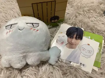 OMEGA X ITTA 피찬