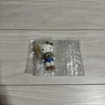 헬로키티전 레오파드 무늬 시크릿 마스코트 참 A