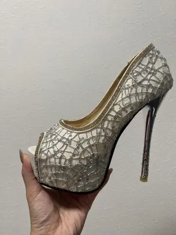 BENEDETTA 캬바힐 오픈토