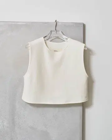 todayful Smooth Short Tops 아이보리