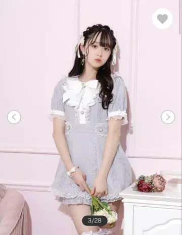 노에미 레이스 셋업 블루