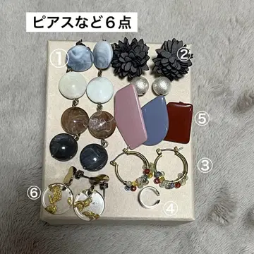 귀걸이, 이어커프 6점