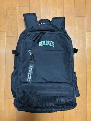 BEN DAVIS 백팩