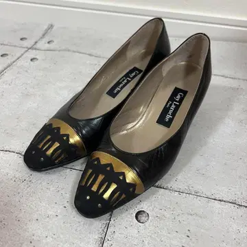 Guy Laroche 펌프스 4E 컷 아웃 디자인 가죽 블랙/골드