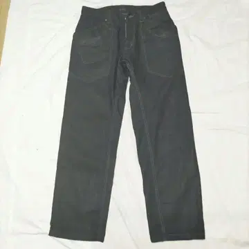 다크 블루 스트레이트 데님 30