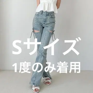 RESEXXY 컷 아웃 리본 데님 팬츠