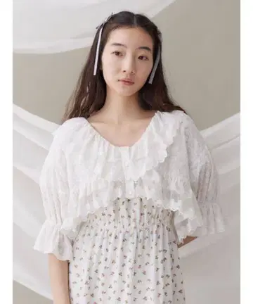 merry Jenny 스캘럽 frill 볼레로 화이트