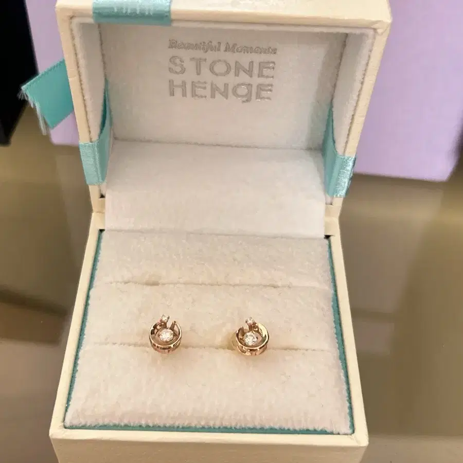 STONEHENGE | 스톤헨지 Stonehenge earrings on Bunjang Global