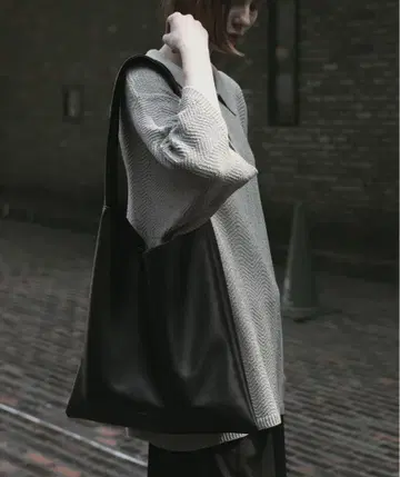 loose shoulder tote bag / 루즈 숄더 토트백