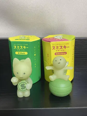 스미스키 피규어 세트 업무와 운동