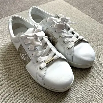 JIMMY CHOO 지미추 스니커즈 36