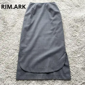 RIM.ARK 슬릿 타이트 스커트