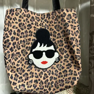 해피 페이스 에마 나일론 백