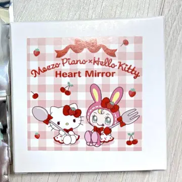 메조피아노 x 헬로키티 베리에 키티 하트 거울
