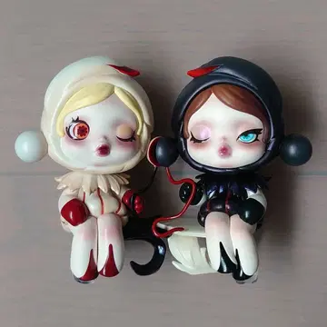 POP MART SKULLPANDA 스컬팬더 2체 세트